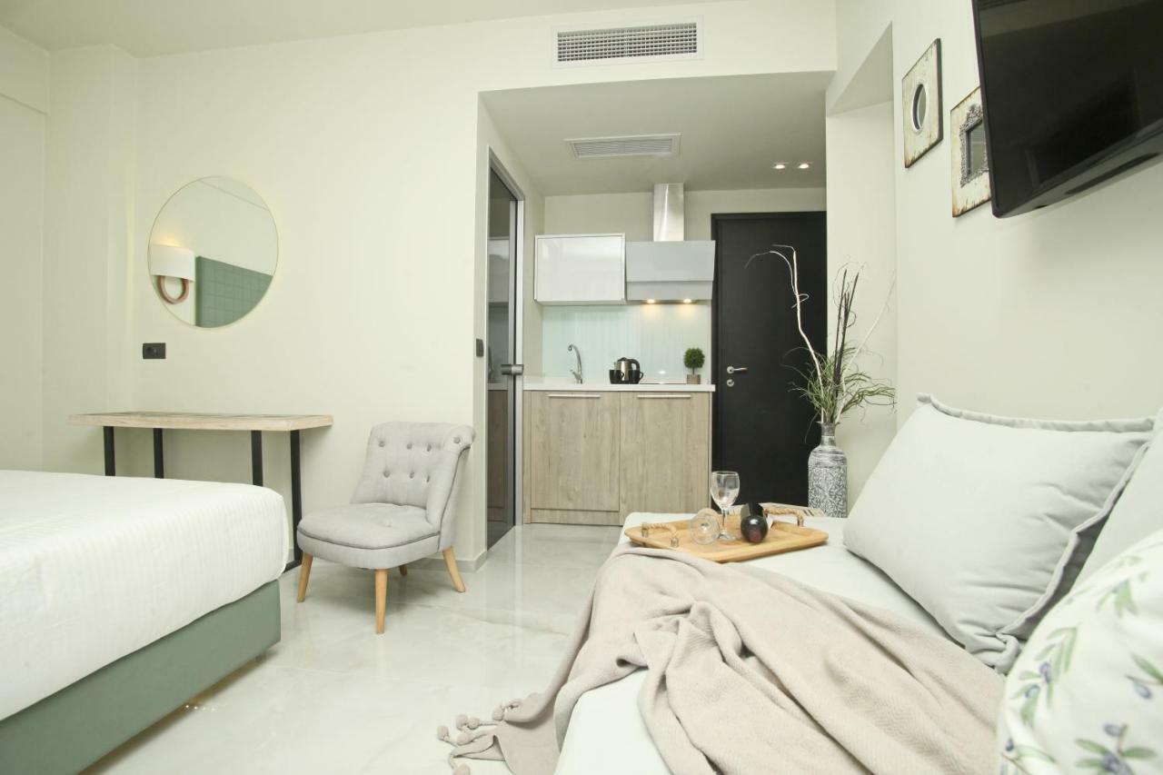 Athinais Luxury Apartments ハニオティス エクステリア 写真